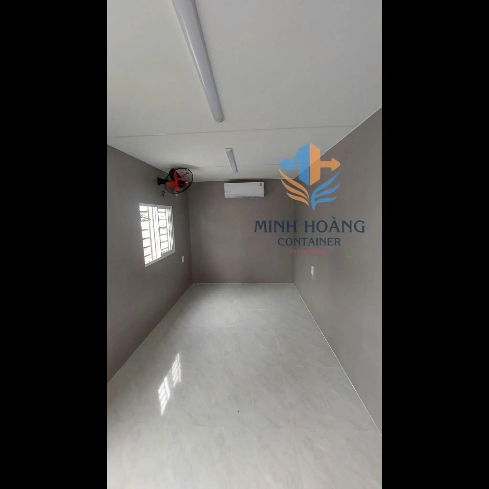 Container Nhà Ở 20 Feet Đen Viền Trắng Có Toilet